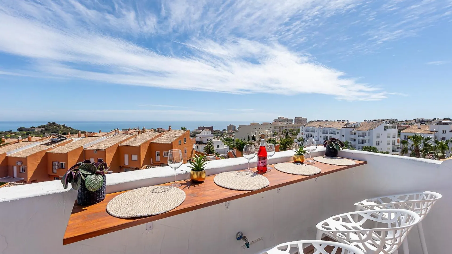 797 Holiday Rentals - Espectacular Atico Con Vistas Para 6 Benalmadena 0*,  Spain